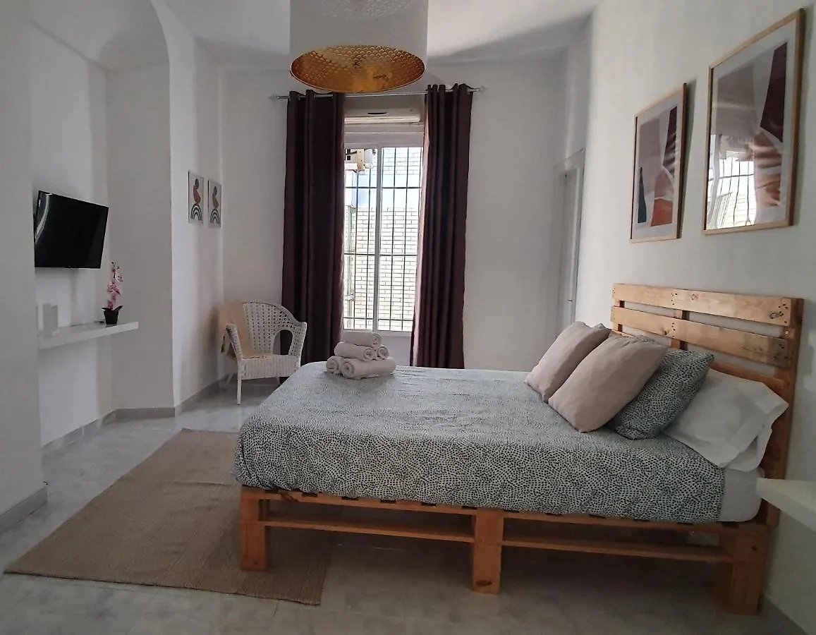 Mojo Hostel Boutique Jerez de la Frontera 2*,