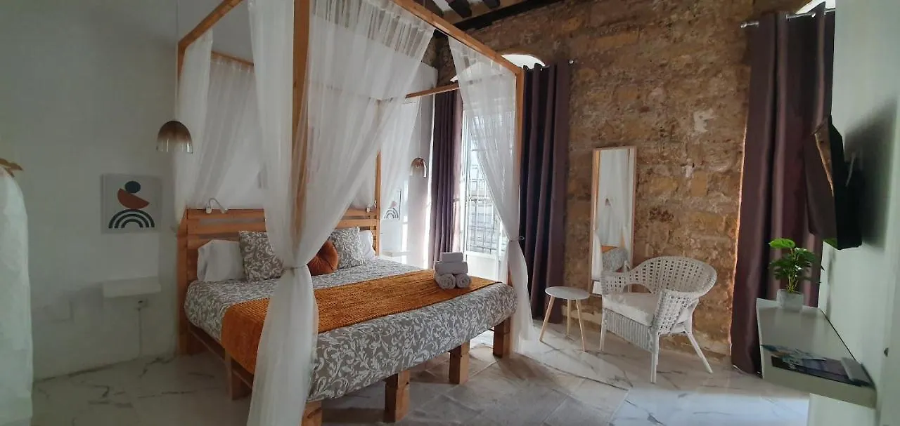 Mojo Hostel Boutique Jerez de la Frontera 2*,  Spain