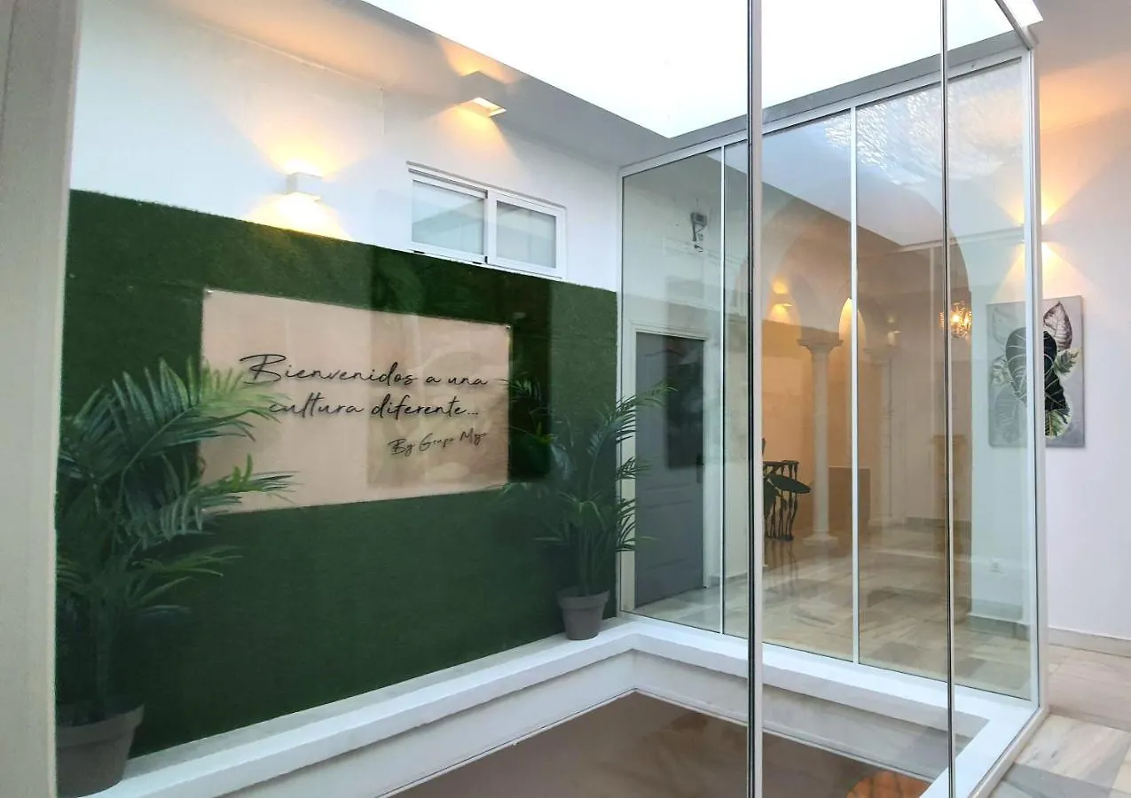 Guest house Mojo Hostel Boutique Jerez de la Frontera