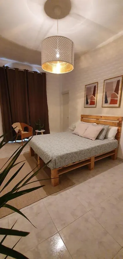 Mojo Hostel Boutique Jerez de la Frontera 2*,