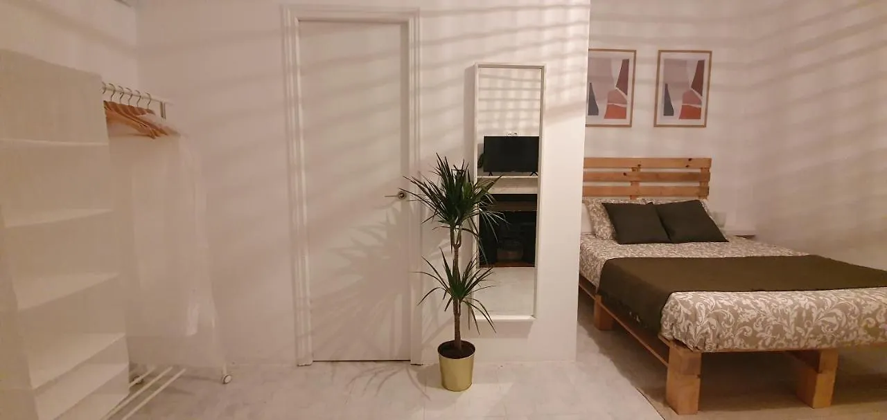 Guest house Mojo Hostel Boutique Jerez de la Frontera